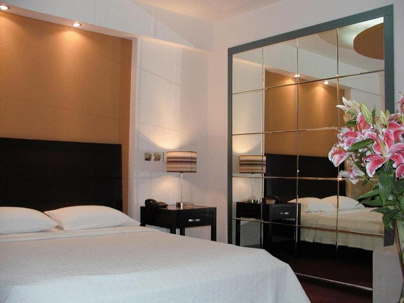 New Victory Hotell Athen Eksteriør bilde